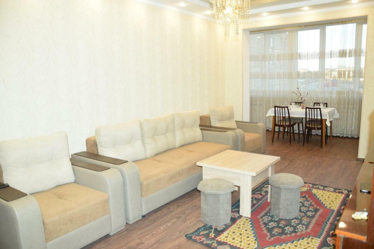 Massiv Apt 예레반 외부 사진